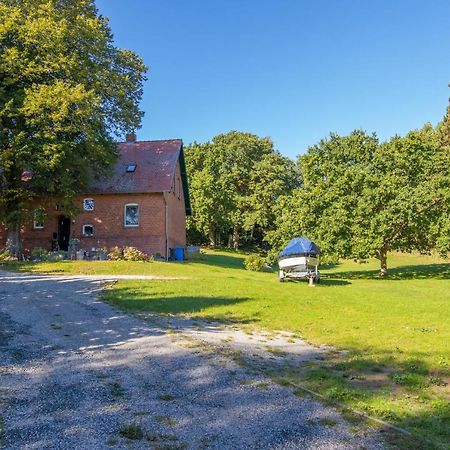 Ferienwohnung Zwischen Wald Und Strand Barhoft Buitenkant foto